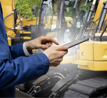 Equipment owner logging hours and service in STX Garage app